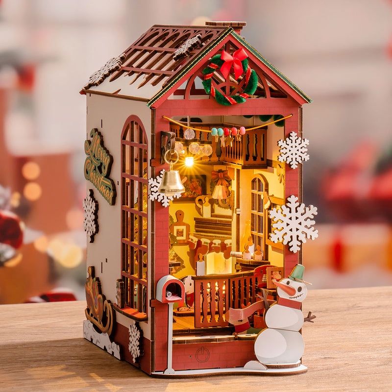 Christmas House DIY Book Nook Kit