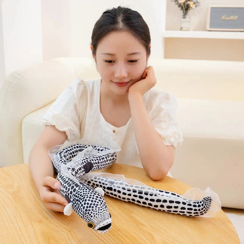 Kumo and Nami Lifelike Sea Eel Plushies