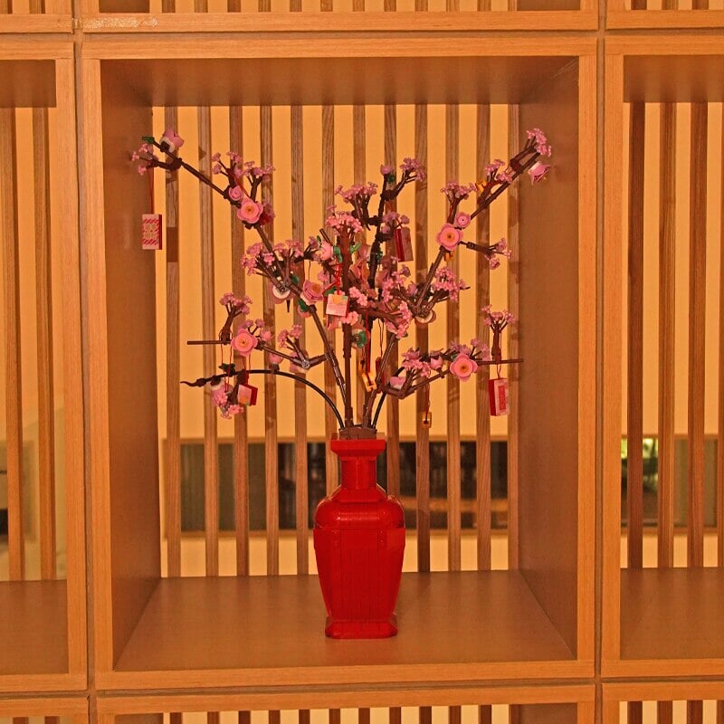 Lucky Peach Blossom Vase Micro Building Blocks