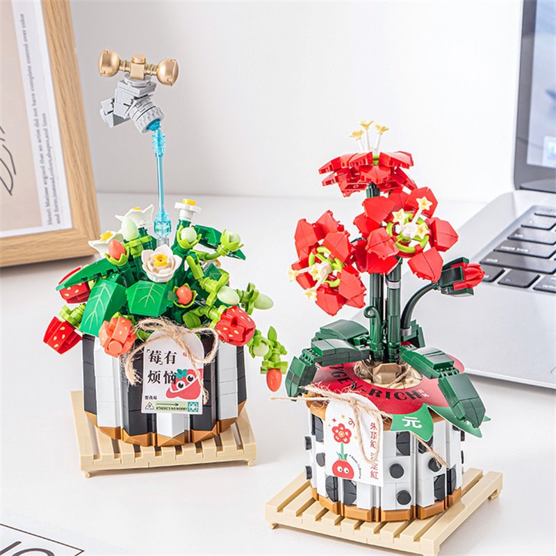 Strawberry Pot & Red Flower Micro Building Blocks