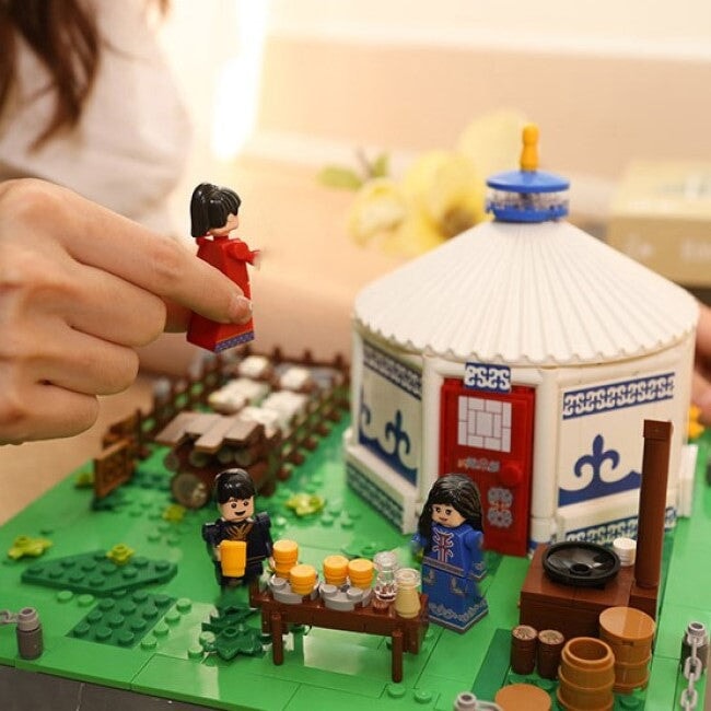 Traditional Mongolian Ger Building Blocks