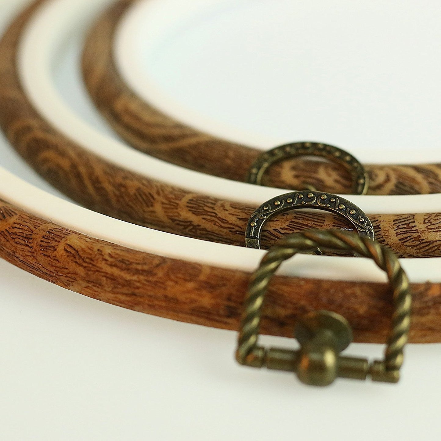 3 Pieces Vintage Embroidery Hoops