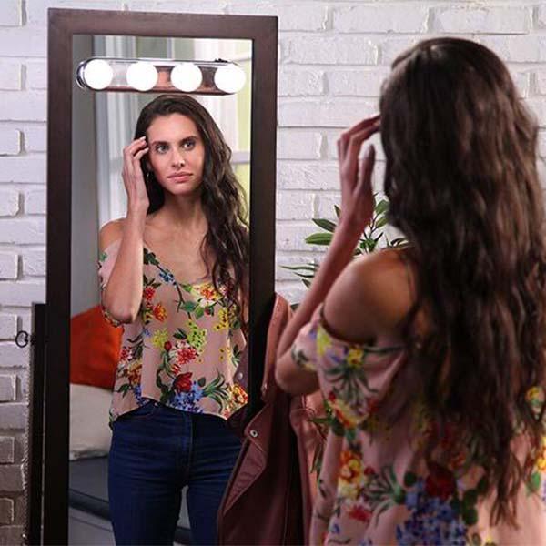 Portable Mirror Lights