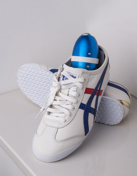 All-in-one Shoes Dryer: Deodorization, Dehumidification & Sterilization