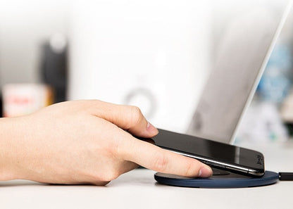 Fast Charging Wireless Charger, Support QC2.0/3.0, with Automatic Power Off and Intelligent Temperature Control, for Home & Office