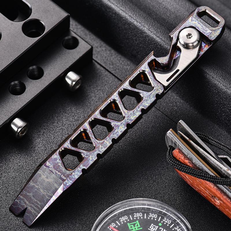 EDC Titanium Alloy Multifunctional Outdoor Crowbar