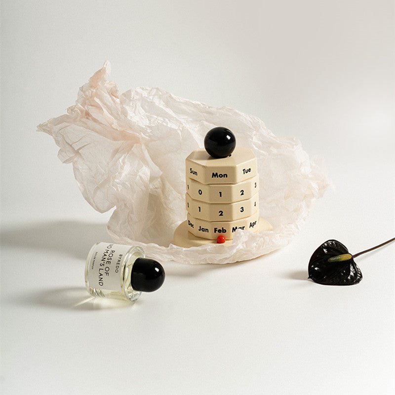 Wooden Creative Perpetual Calendar