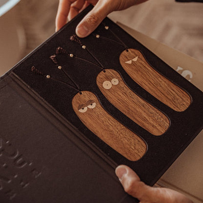 Wooden Tassel Creative Bookmark