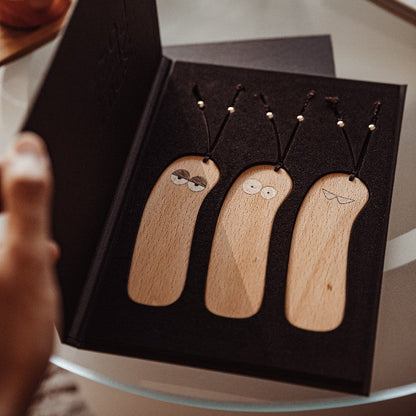 Wooden Tassel Creative Bookmark