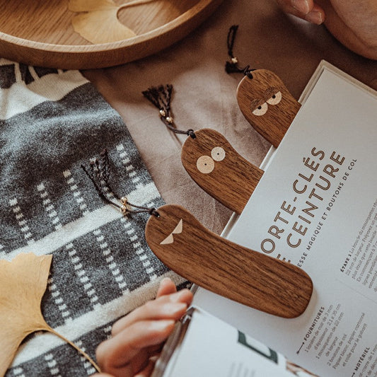 Wooden Tassel Creative Bookmark