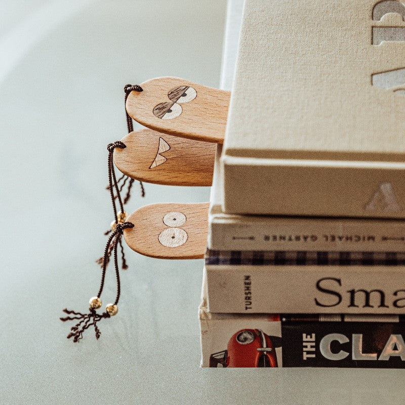 Wooden Tassel Creative Bookmark