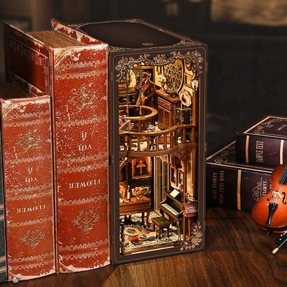 Detective’s Study DIY Book Nook Kit – Dark Box Mystery Case