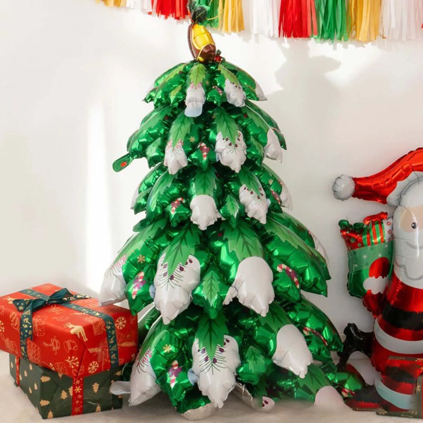 Festive Standing Christmas Tree Balloon – Shimmering Aluminum Film Decoration for Holiday Parties & Cheerful Home Décor