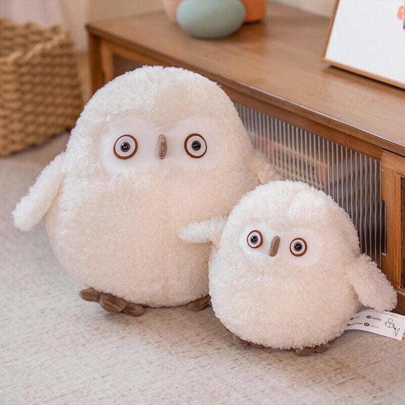 Biege Shocked Chonky Owl Plushie