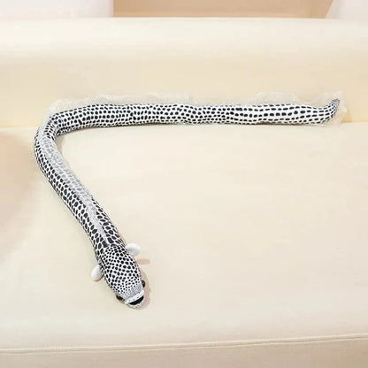 Kumo and Nami Lifelike Sea Eel Plushies