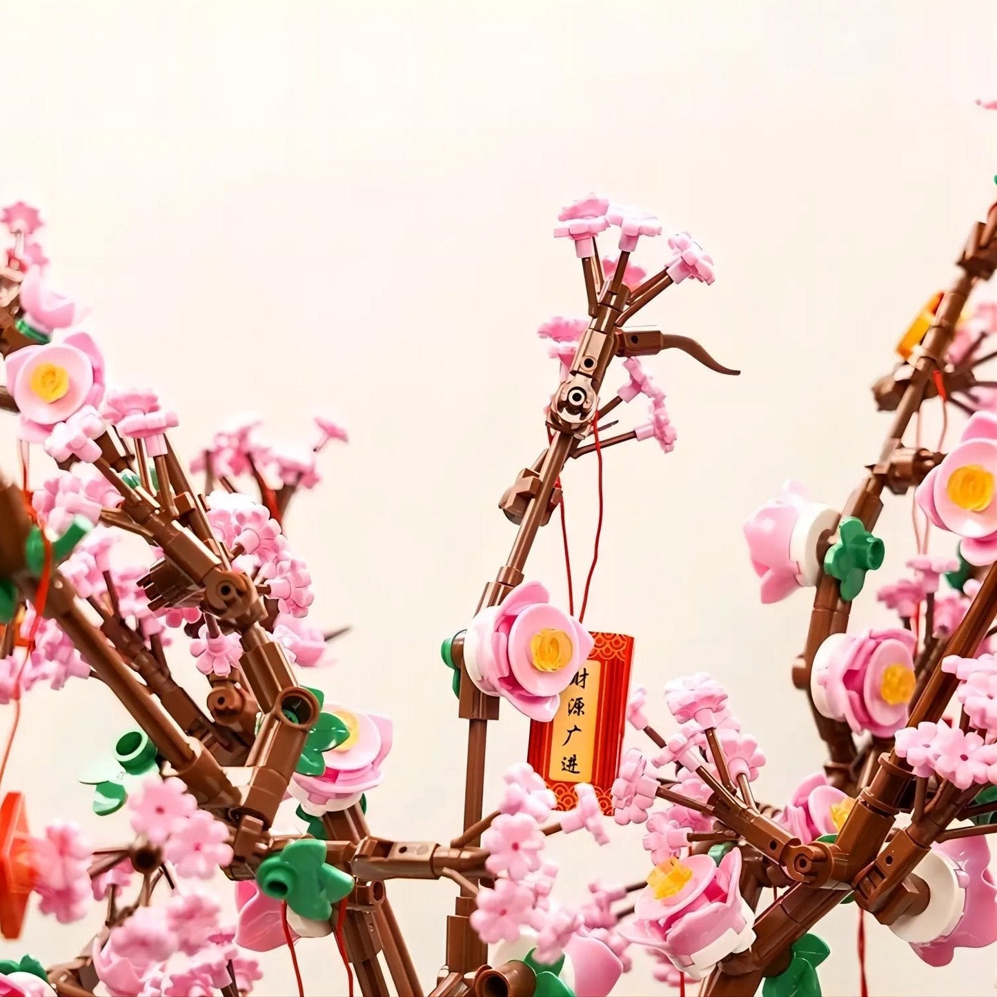 Lucky Peach Blossom Vase Micro Building Blocks