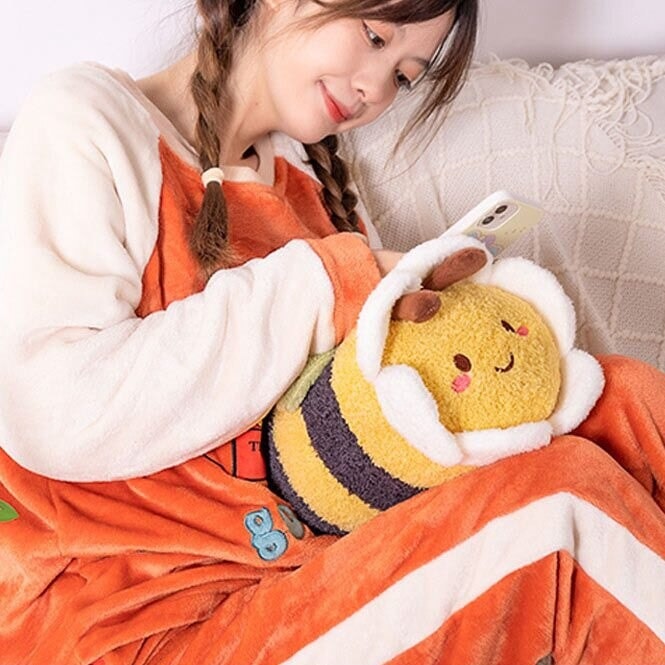 Sweet Honey Flower Bees