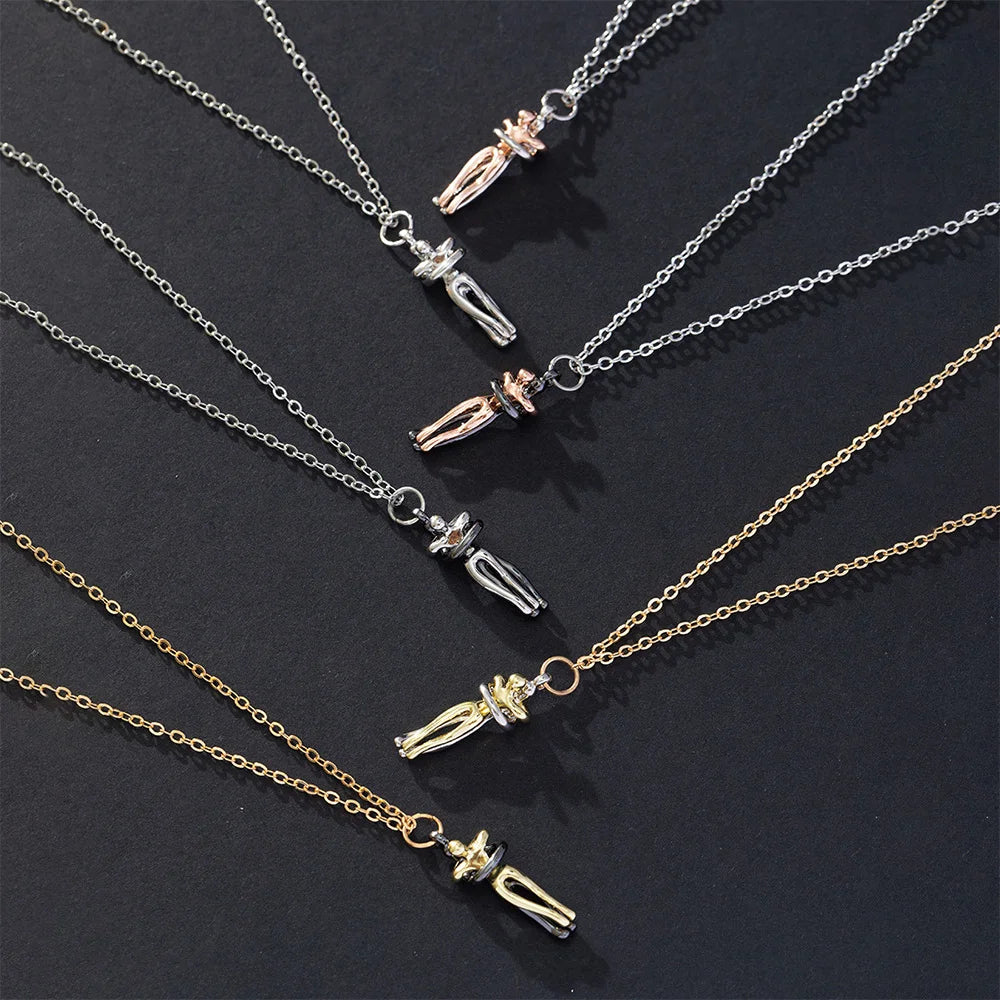 Chic Black Hug Pendant Necklace – Elegant Couple Jewelry for Perfect Love Gift