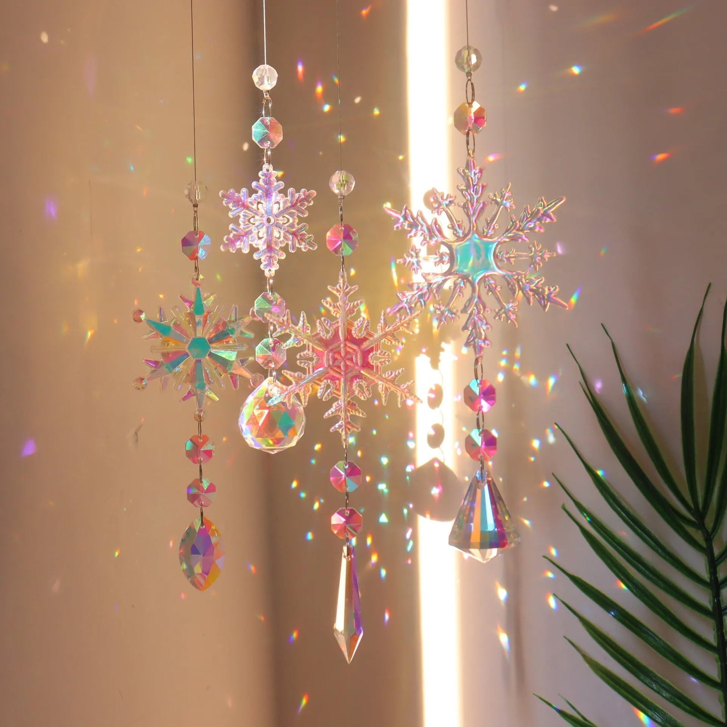 Snow Flake Crystal Sun Catcher – Add Colorful Enchantment to Your Christmas Decor