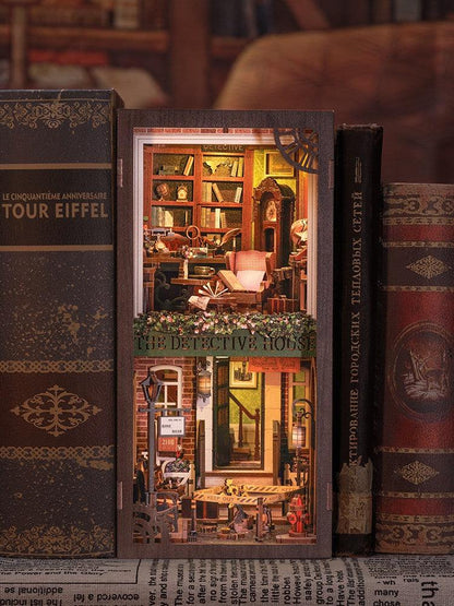 Rose Detective Agency DIY Book Nook | Sherlock Holmes Inspired