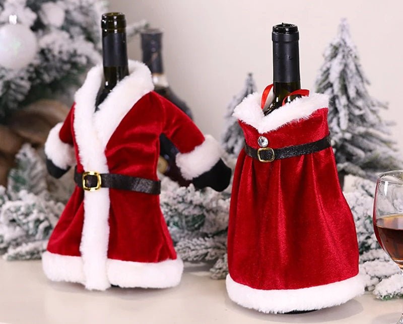 Velvet Christmas Wine Bottle Covers – Stylish Dress Set for Festive Table Décor & Perfect Holiday Gifts