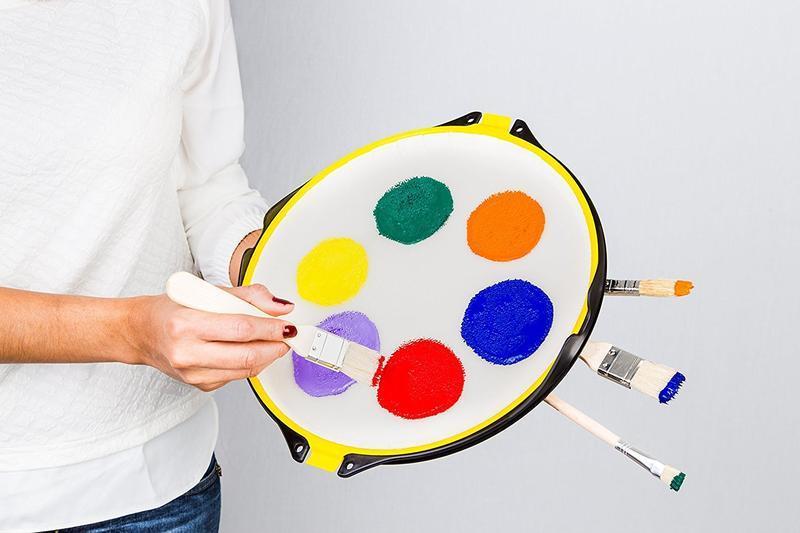 Anti-Gravity Paint Tray