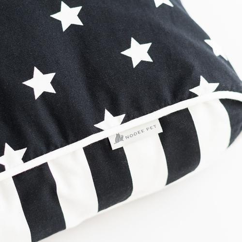 Stars & Stripes Pet Bed