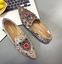 Rivet flat Shoes women Fashion Casual lazy Loafers
