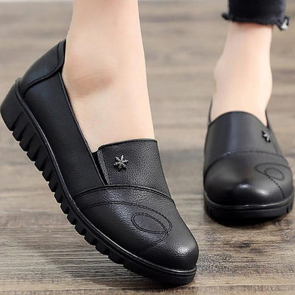 Genuine Leather Shoes Women Round Toe Designer Flat Shoes