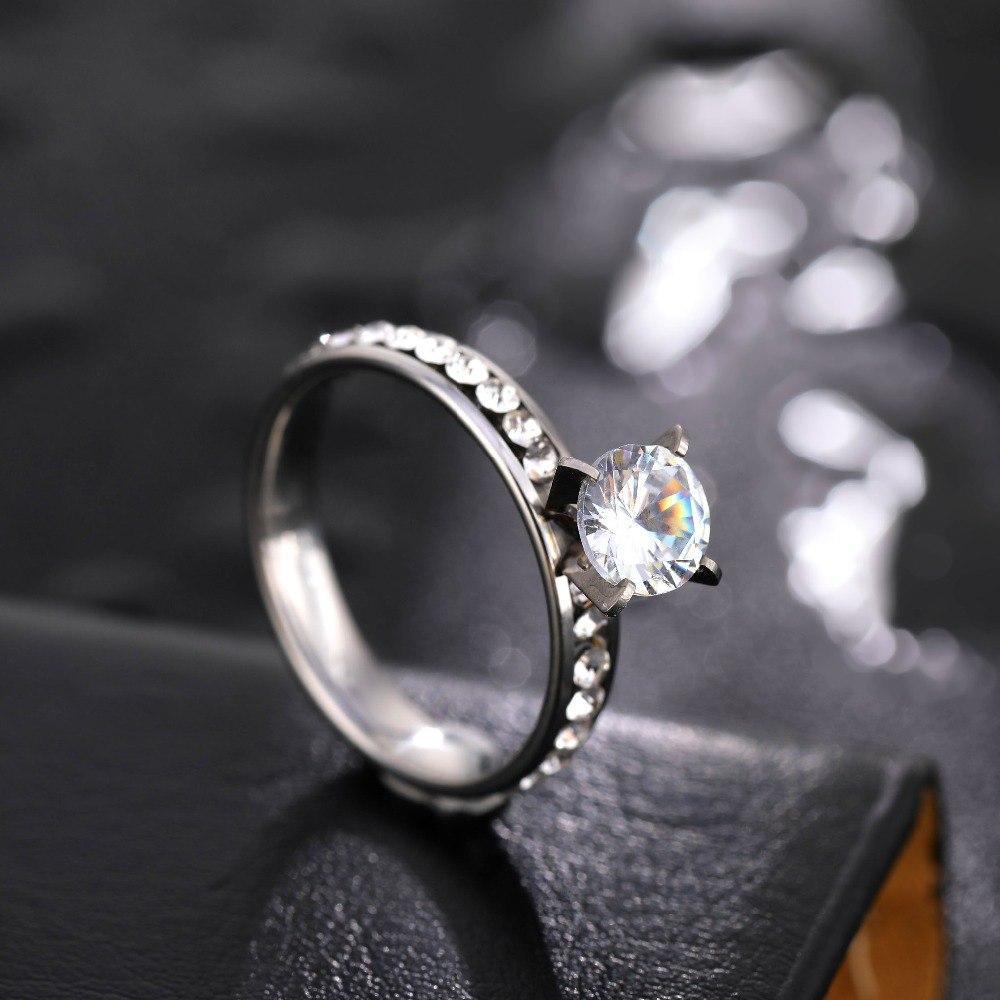 Fashion Jewelry - Women Circle Titanium Rings