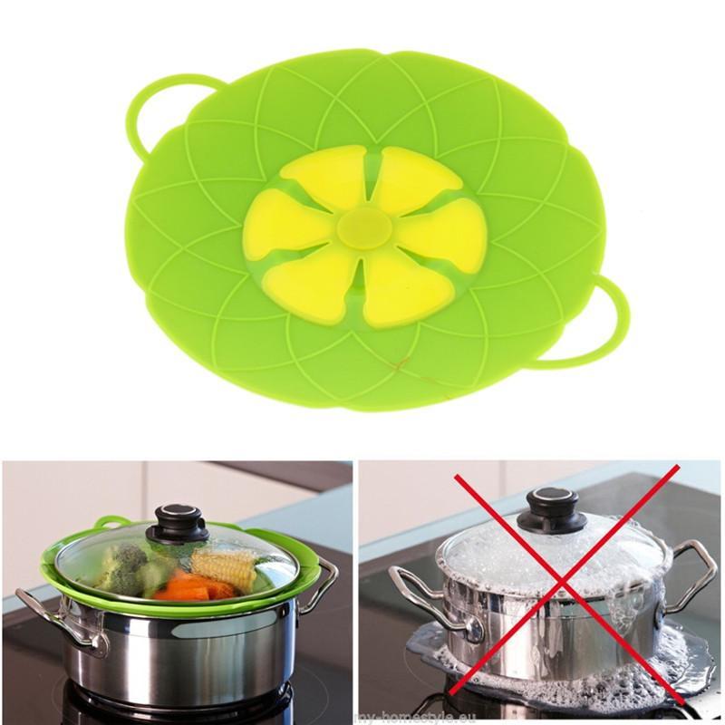 Bloom Multi-Purpose Lid Cover and Spill Stopper