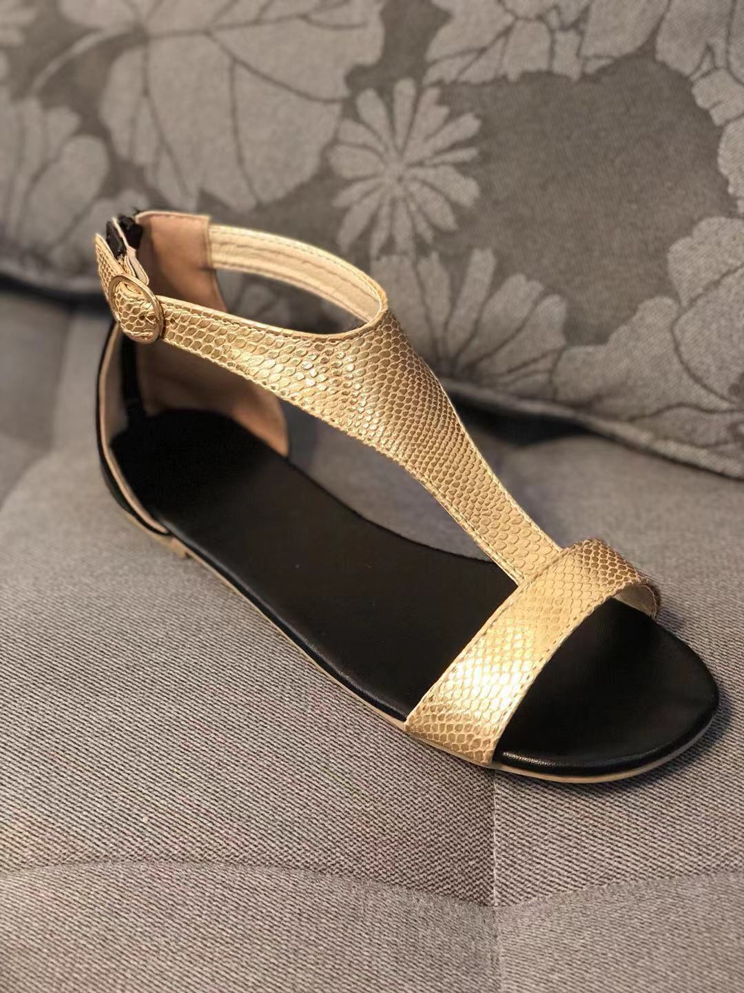 Women Soft Leather Gladiator Sandals Women Casual  Shoes