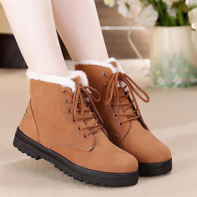 Fashionable Women Winter Boots