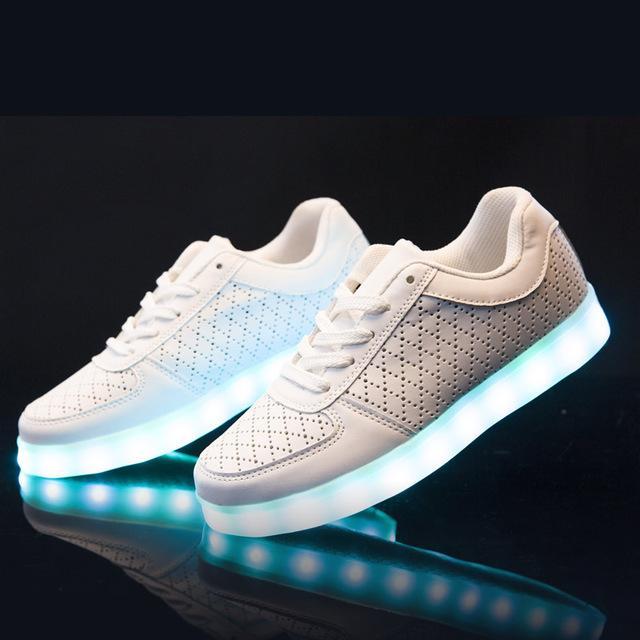 LED Light Up Shoes - New Fashion Led Shoes Casual Available all sizes from 4.5 - 12