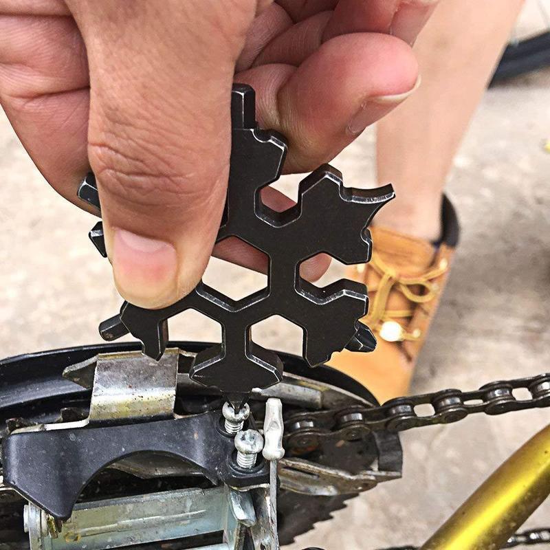18-in-1 stainless steel snowflakes multi-tool