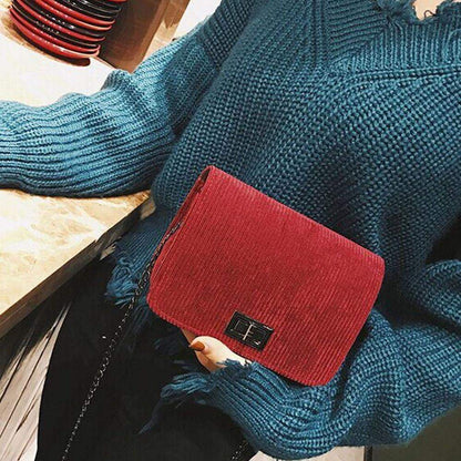 Quilted Chain Shoulder Crossbody Handbag