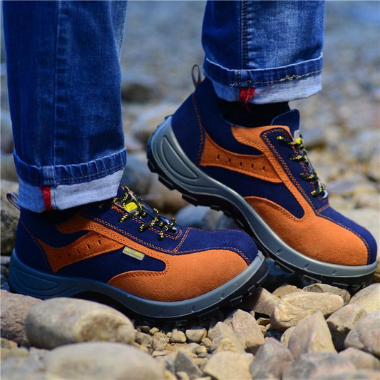 Mens Steel Toe Work Shoes with Anti Skid and Puncture Proof Surface