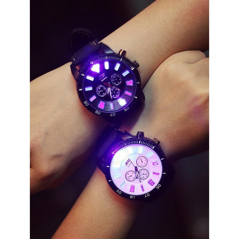 Cool Smartwatch Fashion Creative Men Women Watches Luxury Quartz Male Female Illuminate Wristwatch Light Flash Clock