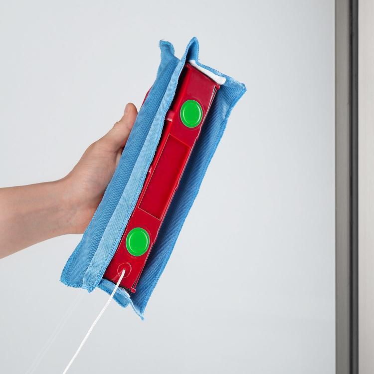 Easy Window Cleaner with Power Magnets