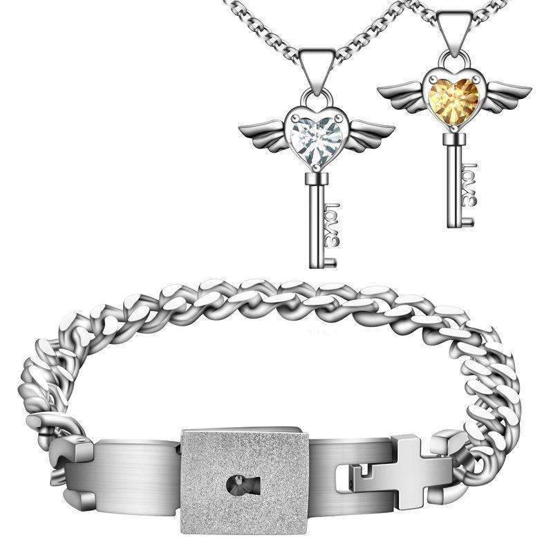 Titanium Men Bracelet & Heart Key Necklace