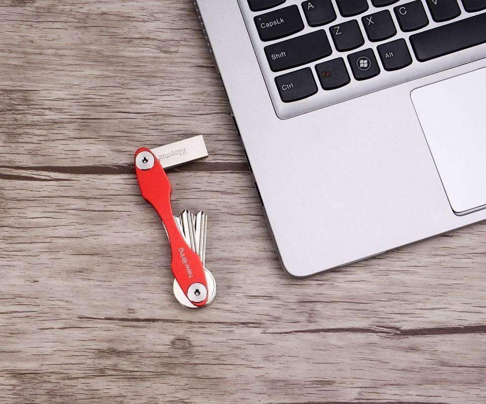 Smart Keychain - THE COMPACT SOLUTION TO YOUR BULKY KEY RING