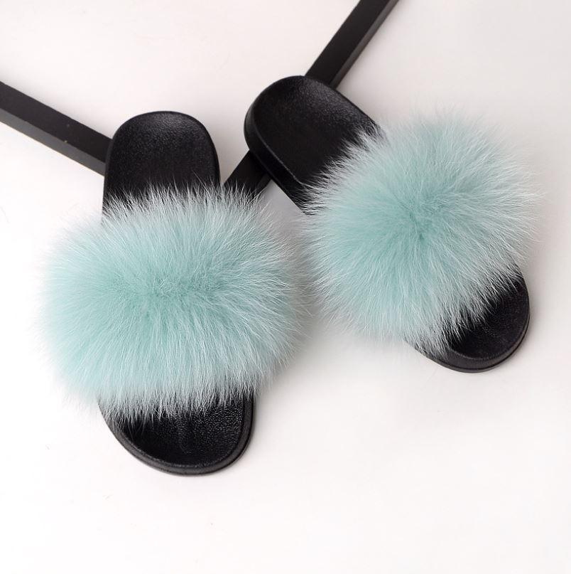 Women's Furry Slippers