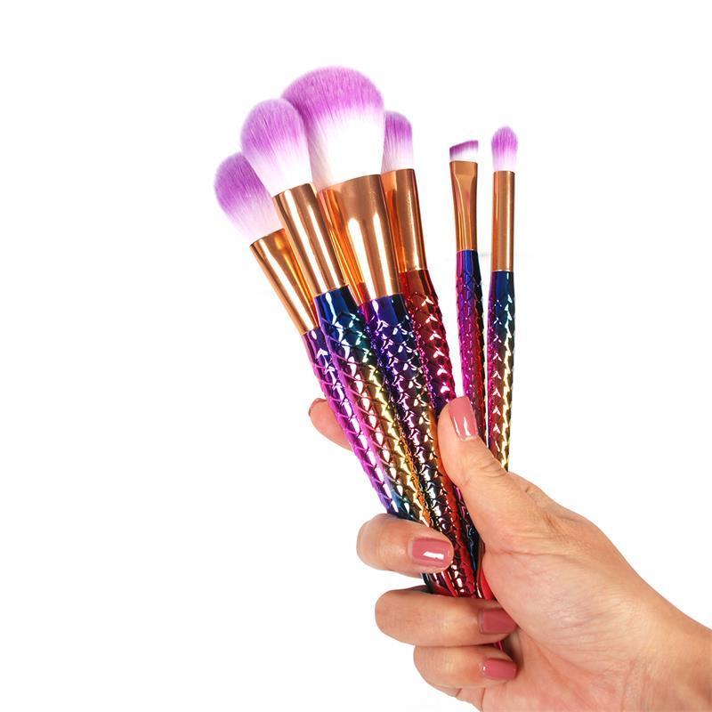 MerTail - 8 Rainbow Makeup Brushes