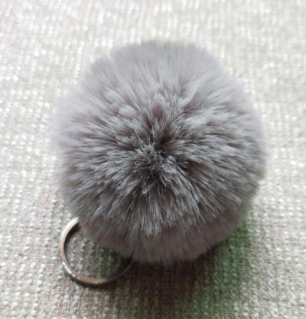 Fluffy Charming Women's Pompom Chain Keyholder