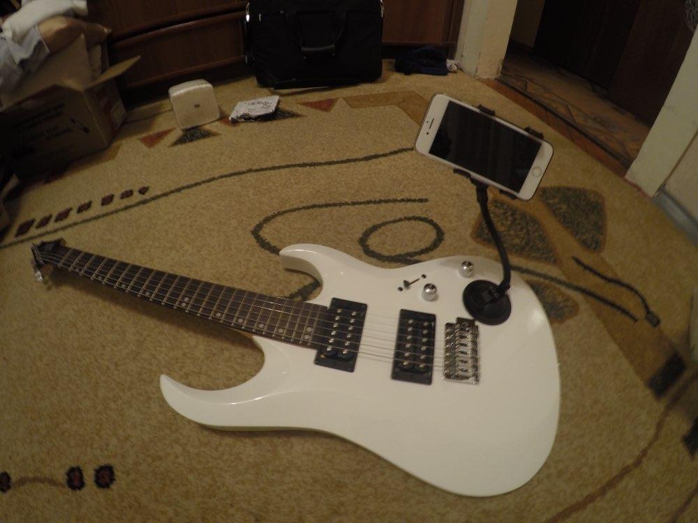 Guitar Phone Holder