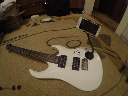 Guitar Phone Holder