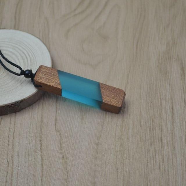 Vintage Resin Wood Necklace