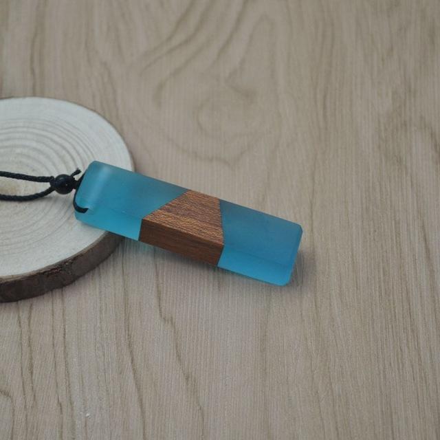 Vintage Resin Wood Necklace