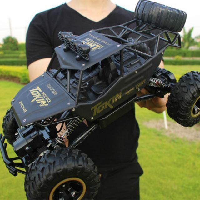 RC Rock Crawler 4WD Offroad Remote Control Truck