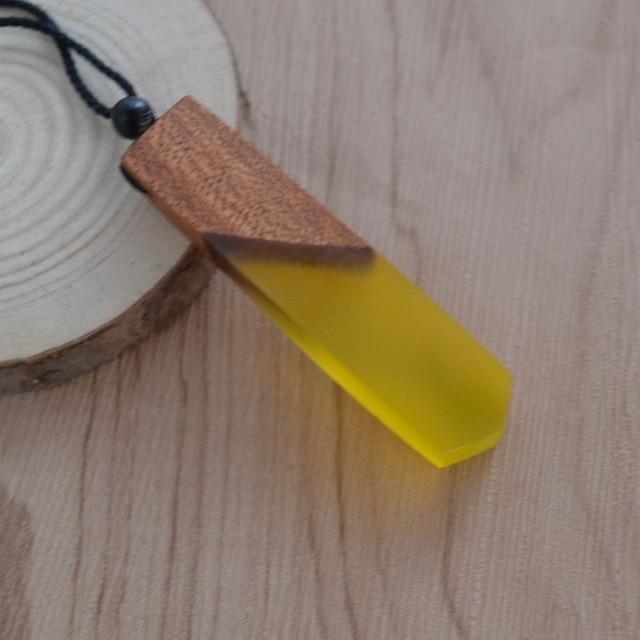 Vintage Resin Wood Necklace